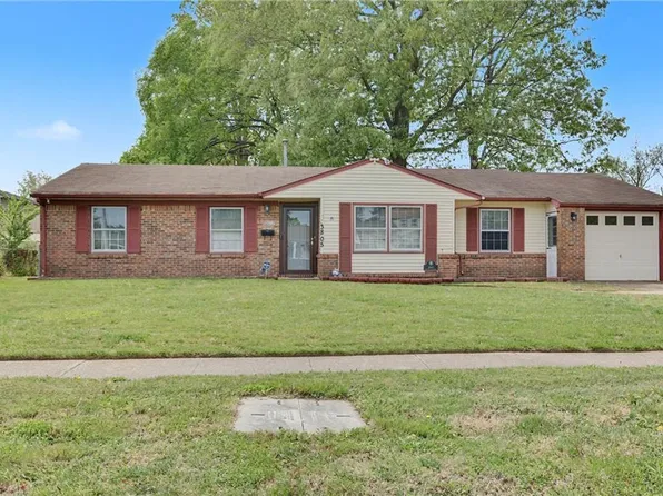 3805 S Plaza Trl, Virginia Beach, VA 23452