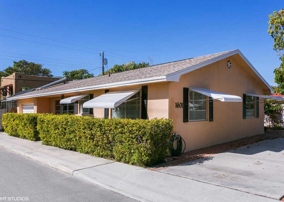1st image of 1601 N Palmway