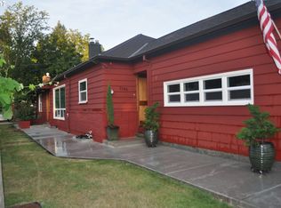 2185 Willamette Falls Dr, West Linn, OR 97068
