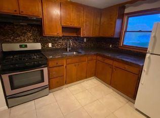 15 New York Ave #2, Pt Jefferson Station, NY 11776