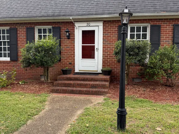 20 Jonquil Ln, Newport News, VA 23606