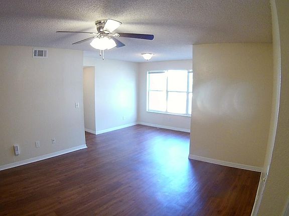 4th image of 4540 Commander Dr APT 2217