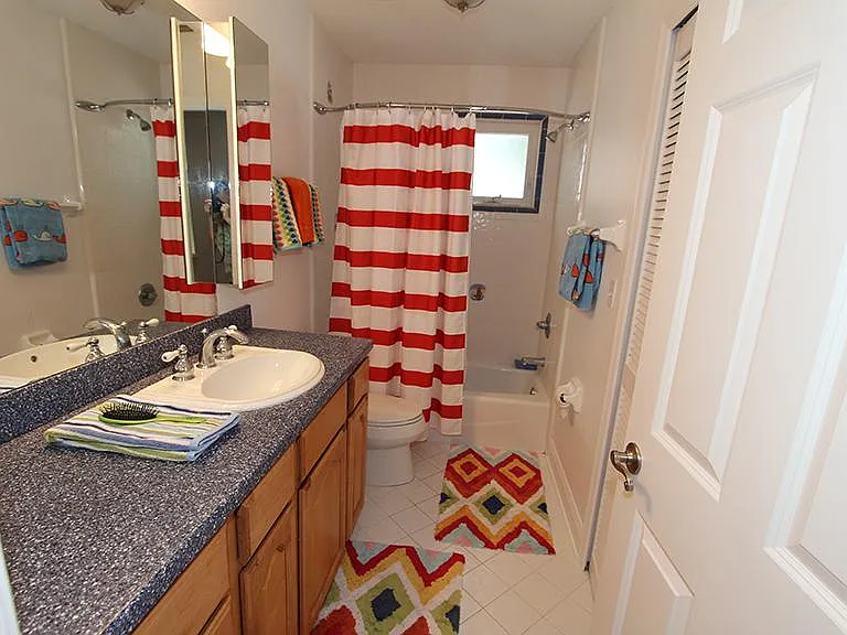 2379 Seminole Rd — Photo 22