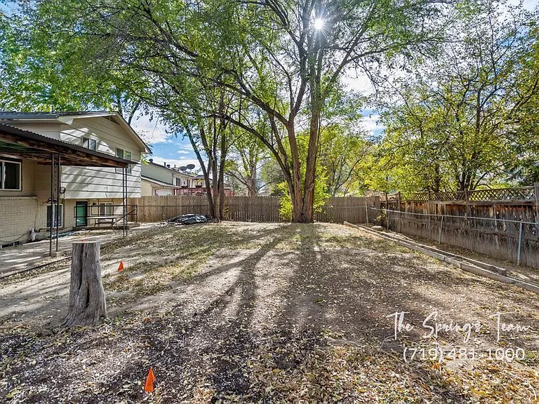 7240 Sullivan Cir — Photo 6
