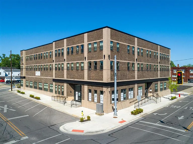 Lancaster Lofts — Photo 11