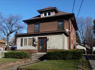 42 S Pearl St, North East, PA