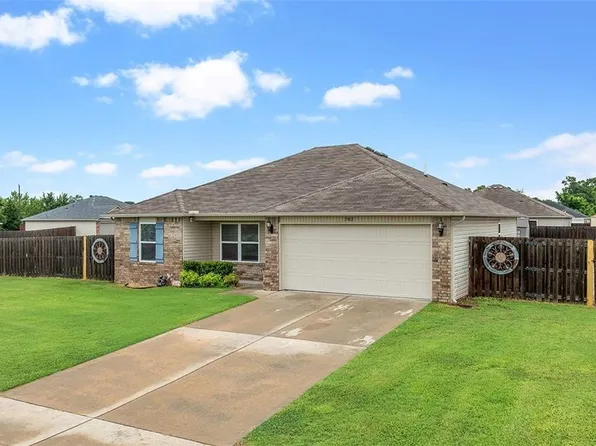 15012 White Fawn Pl, Garfield, AR 72732