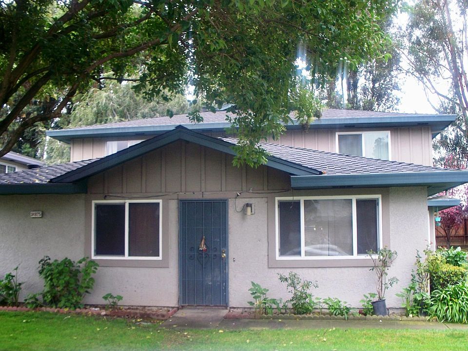 1st image of 34825 Starling Dr APT 1