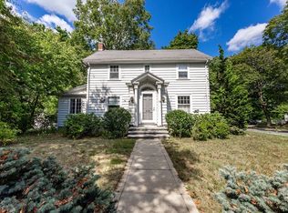 108 Warren Rd, Framingham, MA 01702