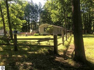 7828 N Airpark Rd, Weidman, MI 48893