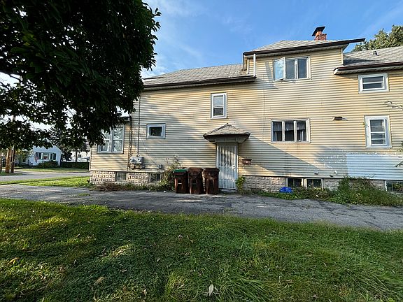 2nd image of 295 Wagner Ave #2
