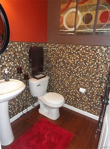 1st image of 2670 Valley Brook Dr