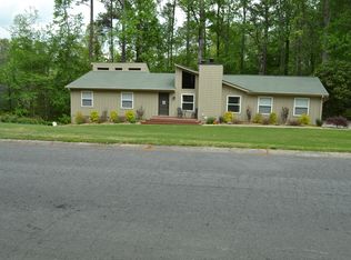 3933 Johnson Ferry Dr, Marietta, GA 30062