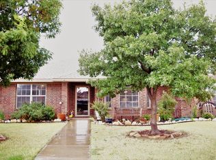 5907 Valencia Ave, Lubbock, TX 79407