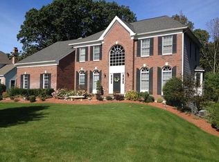 9 Bridle Ridge Dr, North Grafton, MA 01536