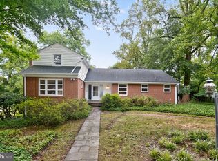 2714 Washington Ave, Chevy Chase, MD 20815