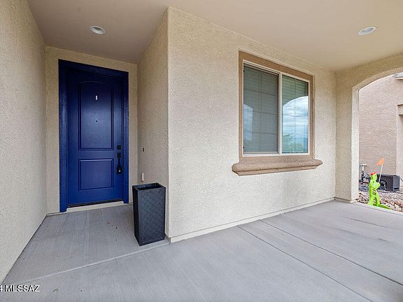 2nd image of 5548 S Saguaro Wash Trl
