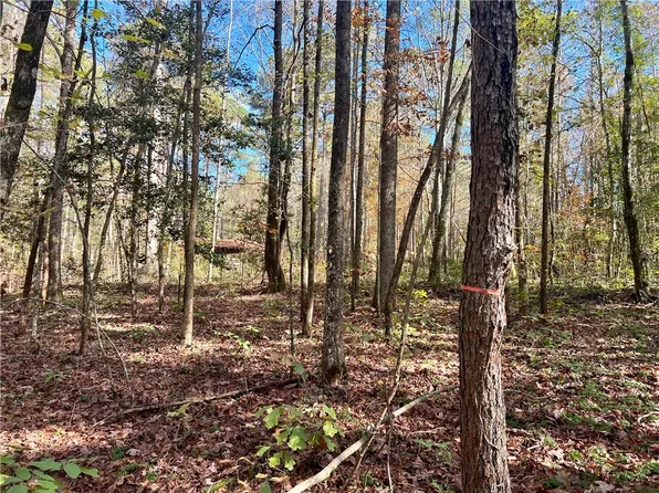 1 Cox Way, Westminster, SC 29693