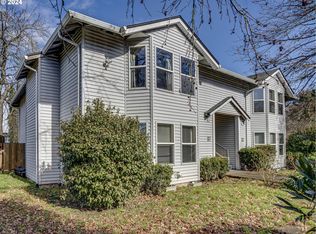 8913 SE Rhone St, Portland, OR