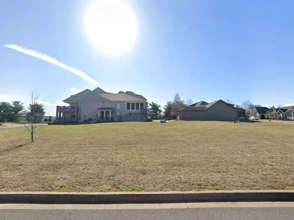 411 Traditions Blvd, Bowling Green, KY 42103