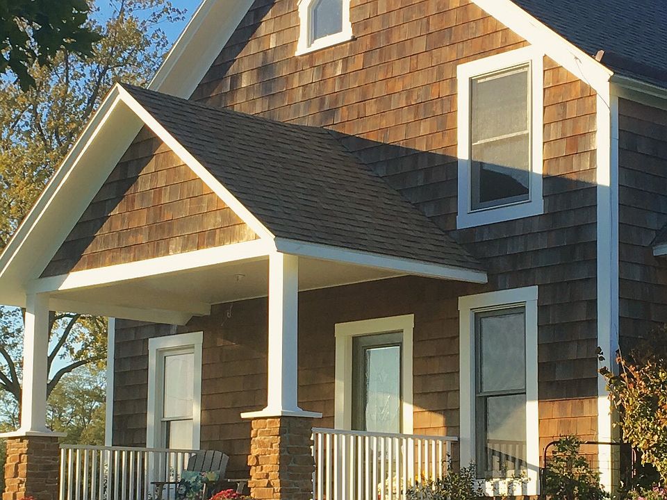 1484 Sq. Ft. Country Home