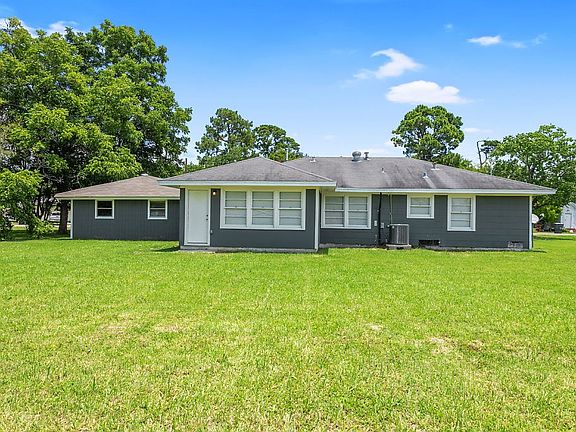 5th image of 2021 Orange Acres Dr