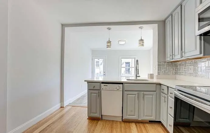 802 Mangold St — Photo 6
