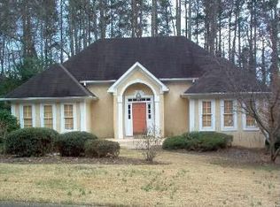 1690 N Milford Creek Ln SW, Marietta, GA