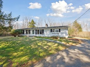 19 South Rd, Mendham, NJ 07945