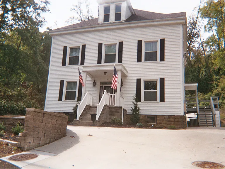 407 W Maiden St #103 — Photo 1