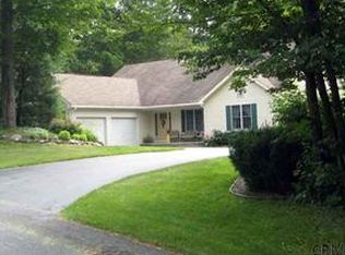 2702 Doelner Cir, Castleton, NY 12033