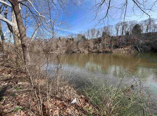 W Horseshoe Bnd, Brookston, IN 47923