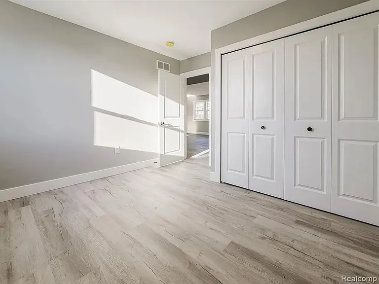 311 Longspur Ln — Photo 5