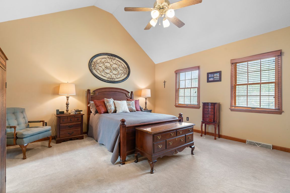 429 Fox Meadow Dr, Wexford, PA 15090 | MLS #1723702 | Zillow