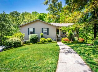 117 Pine Hill Ln, Heiskell, TN 37754