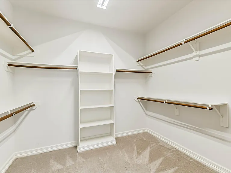 11115 Olympia Dr — Photo 27