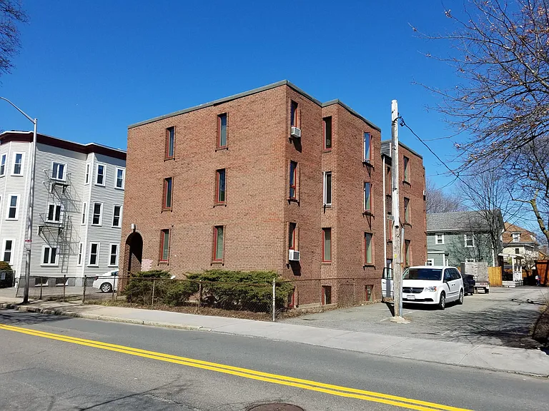 524 Putnam Ave #5 — Photo 8