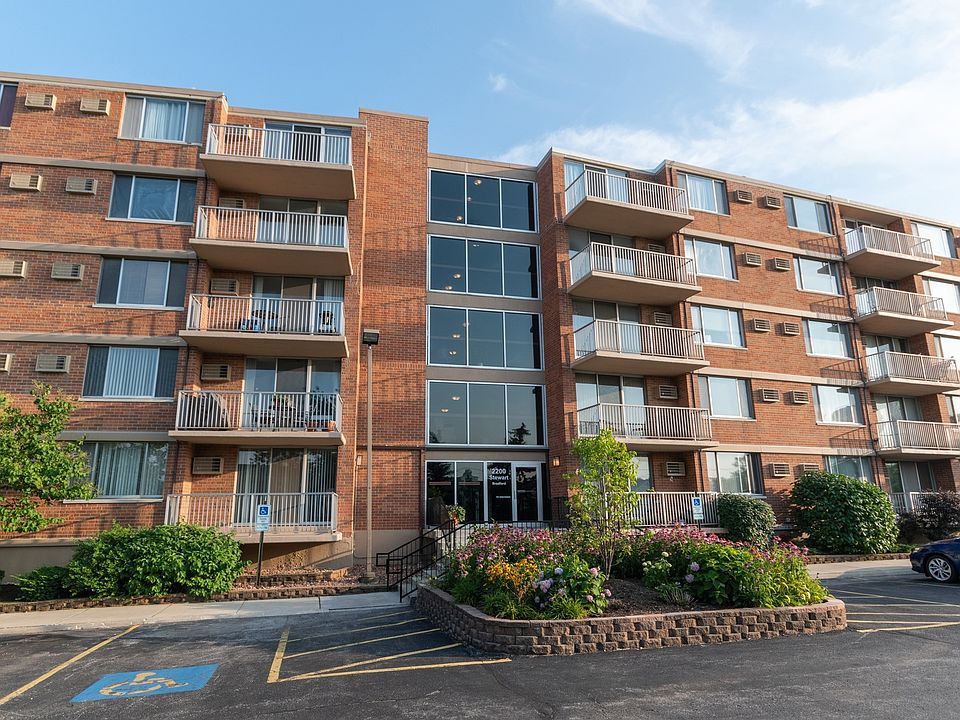 1st image of 2200 S Stewart Ave APT 5G
