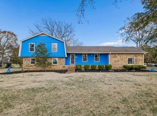 609 Windmere Dr, Lebanon, TN 37090