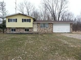 3030 N Huron Rd, Pinconning, MI 48650