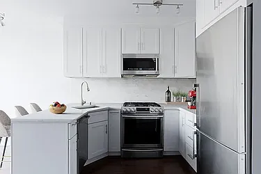 Rented by Level Group