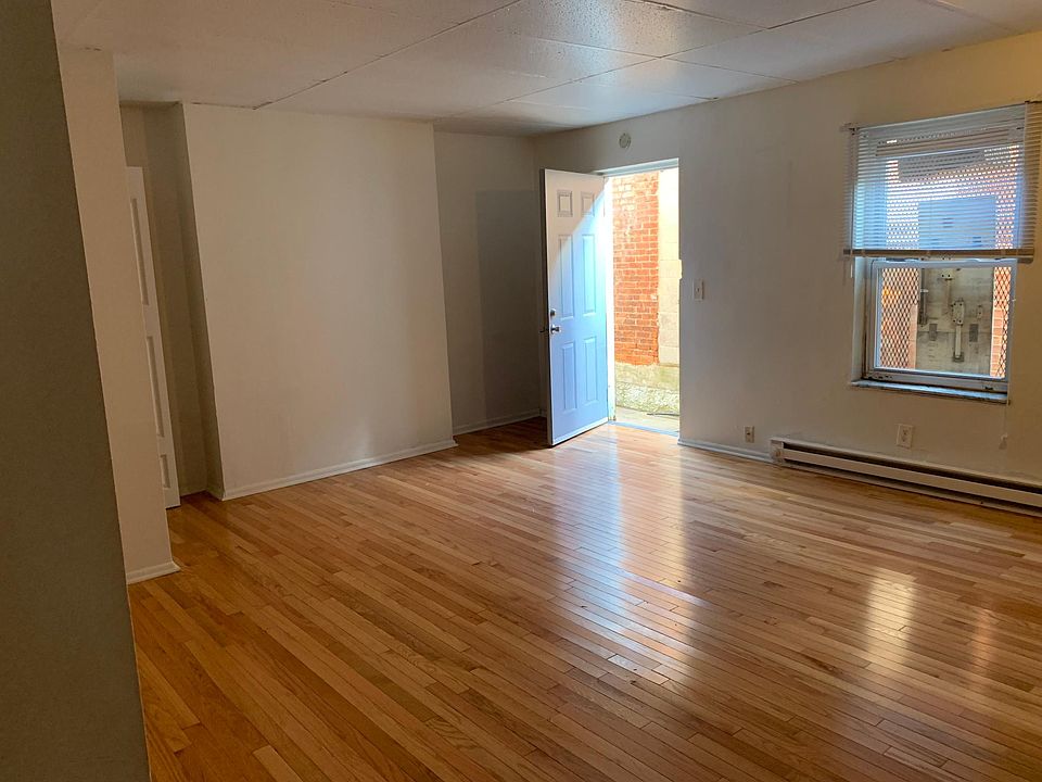 1st image of 270 W McMicken Ave #2