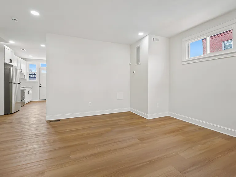 4301 Shamrock Ave #1 — Photo 3