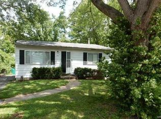 1915 Nemnich Rd, Saint Louis, MO 63136