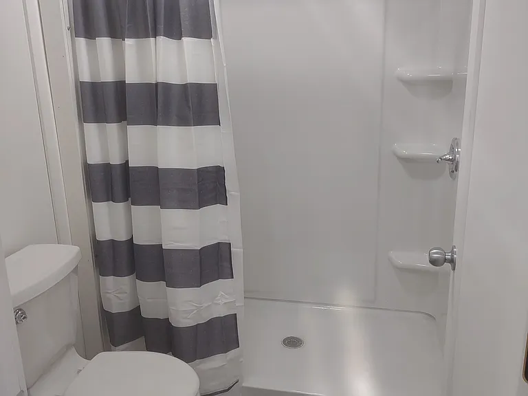 6122 141st Ave N #2 — Photo 3