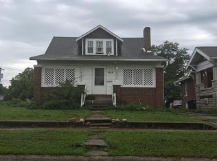 818 W Coates St, Moberly, MO 65270