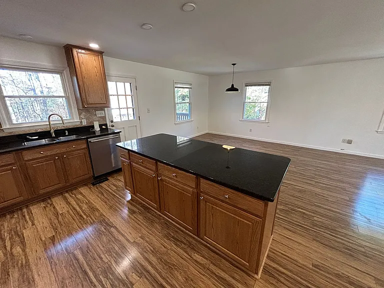 3812 Oak Park Rd — Photo 32