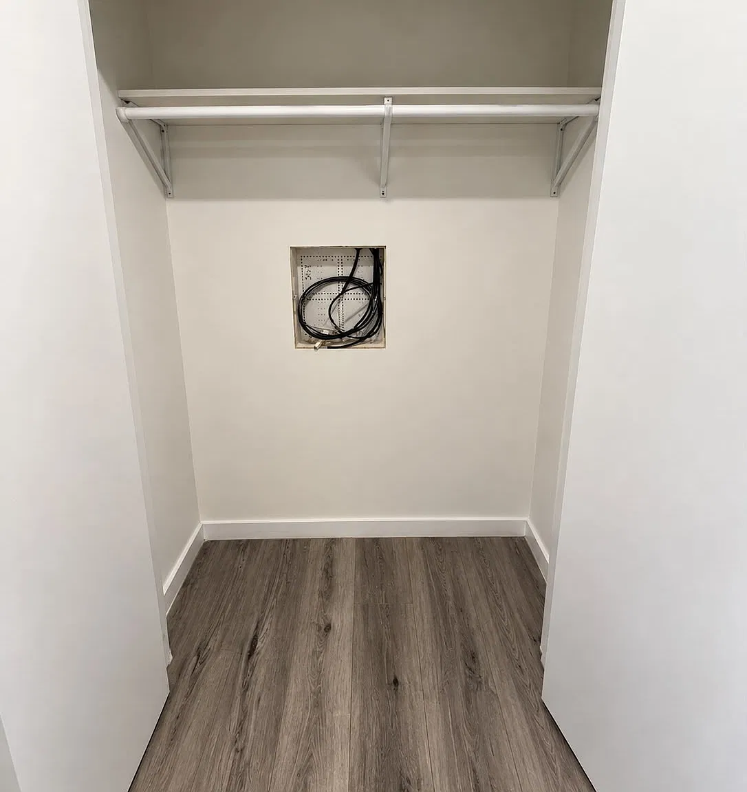 1 bed, $1,709 — Photo 3
