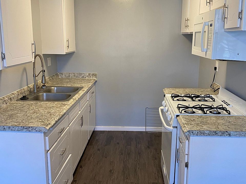 1st image of 12022 Birch Ave APT 21