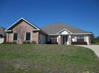 3263 Chappelwood Dr, Crestview, FL 32539